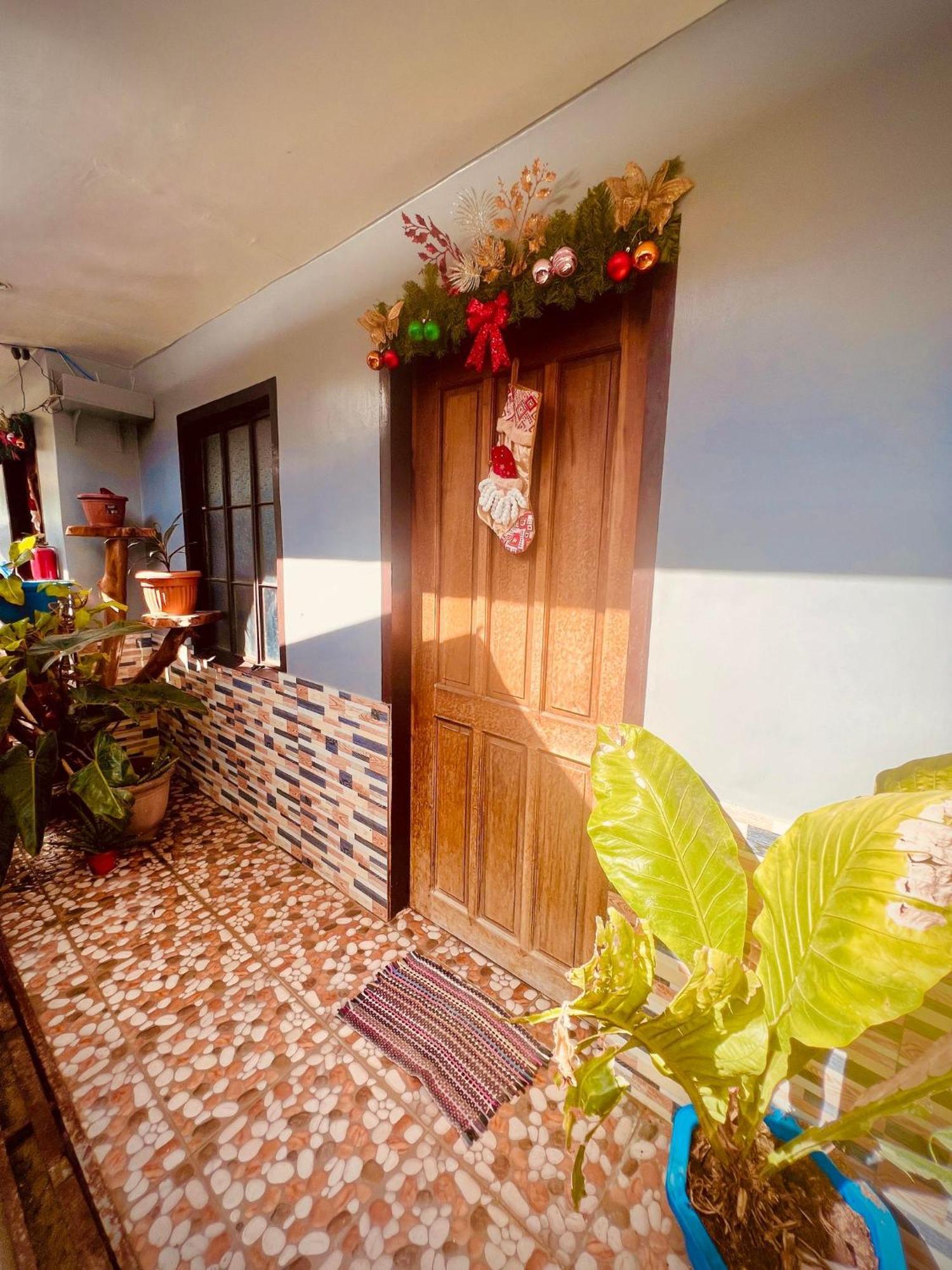 Indino Guesthouse Moalboal Exterior foto