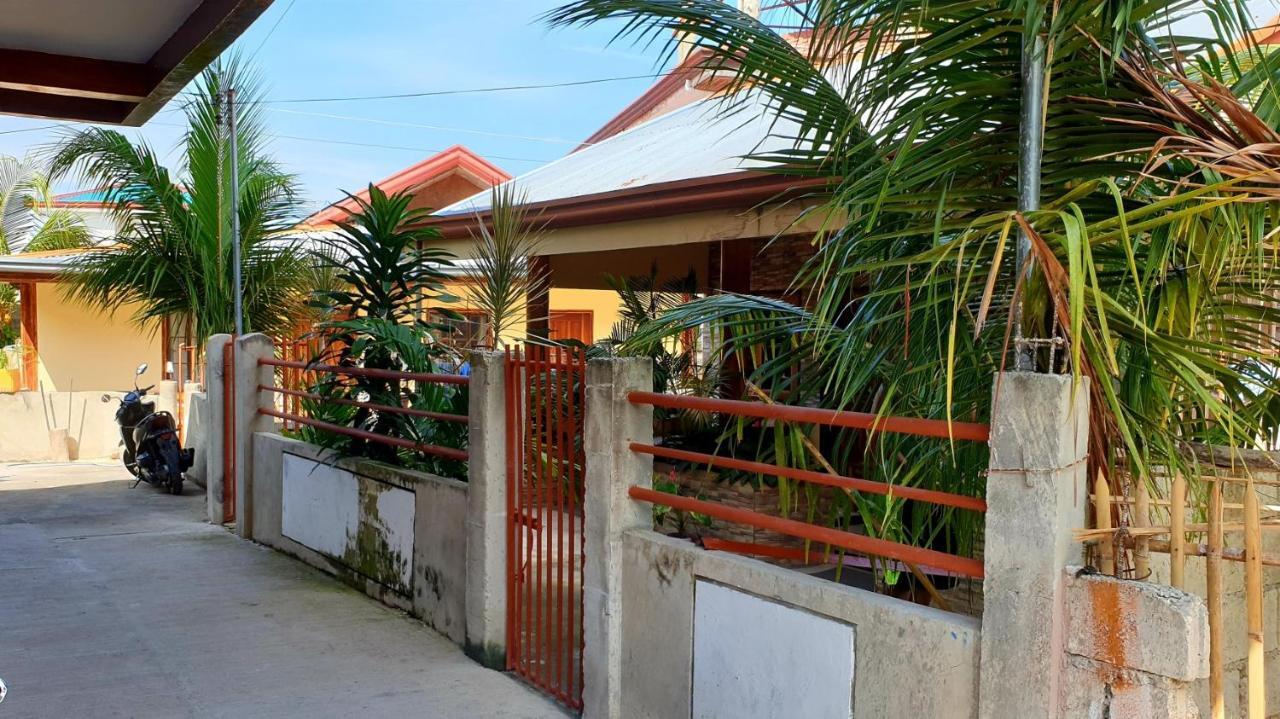 Indino Guesthouse Moalboal Exterior foto